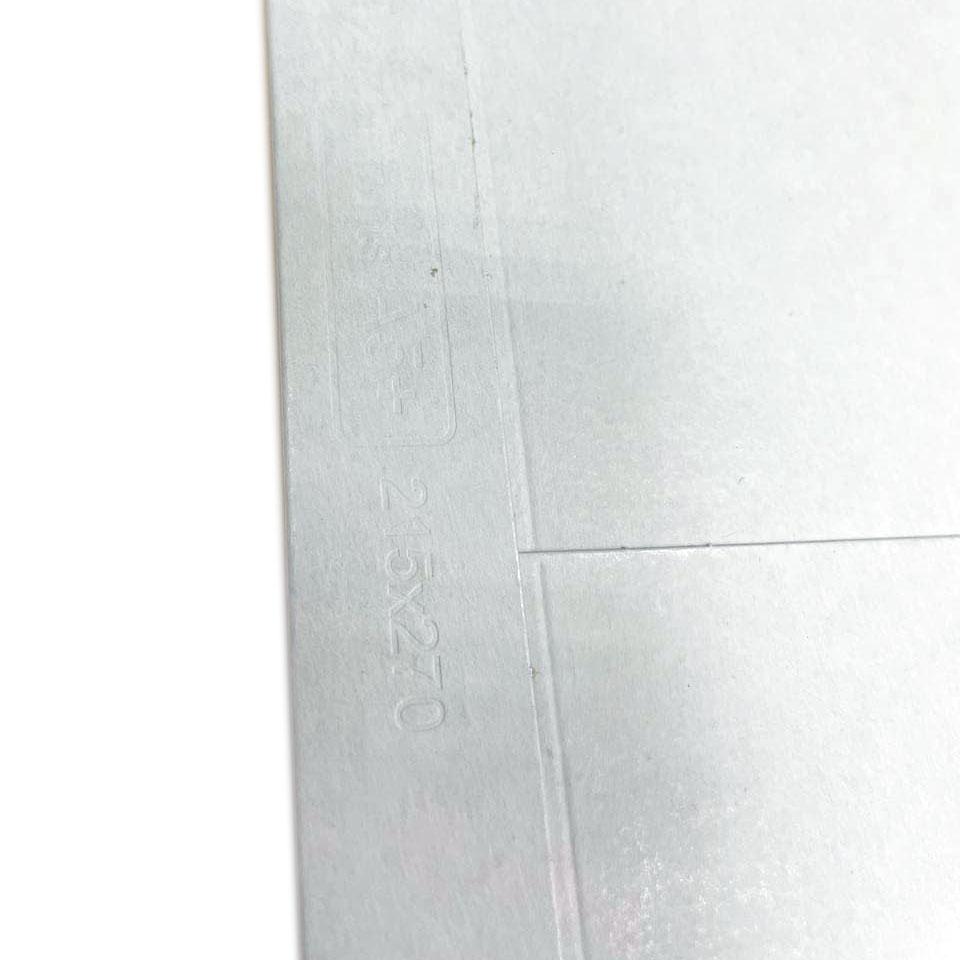 Конверт из картона 105x150мм, белый, 290 г.